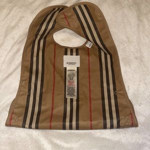 Burberry Bib